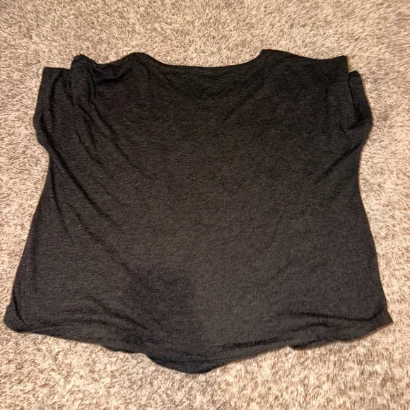 club pilates shirt - Picture 3 of 3